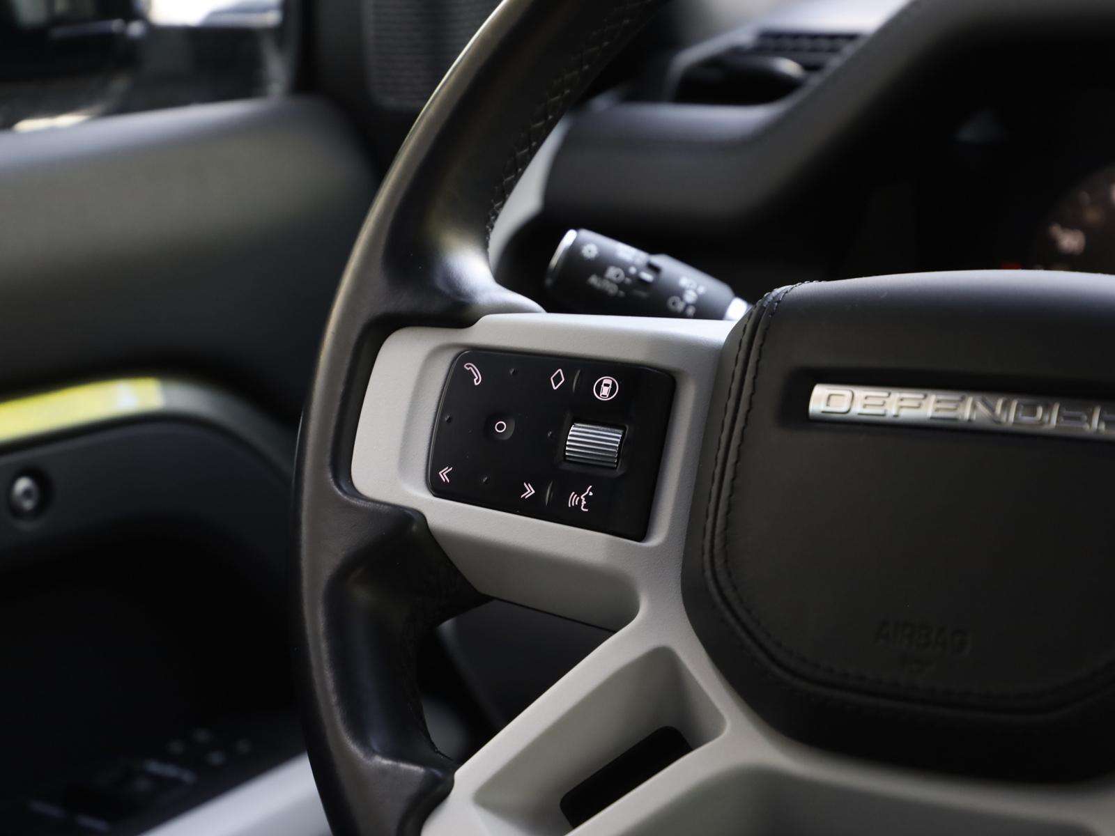Fahrzeugbild eines Land Rover Defender