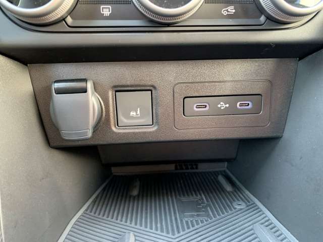 Fahrzeugbild eines Dacia Jogger