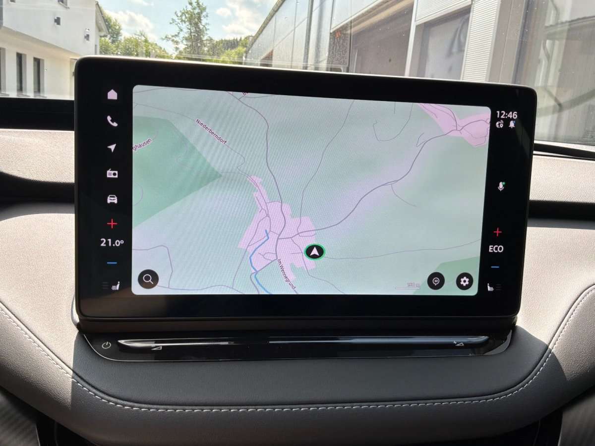 Fahrzeugbild eines Skoda ELROQ