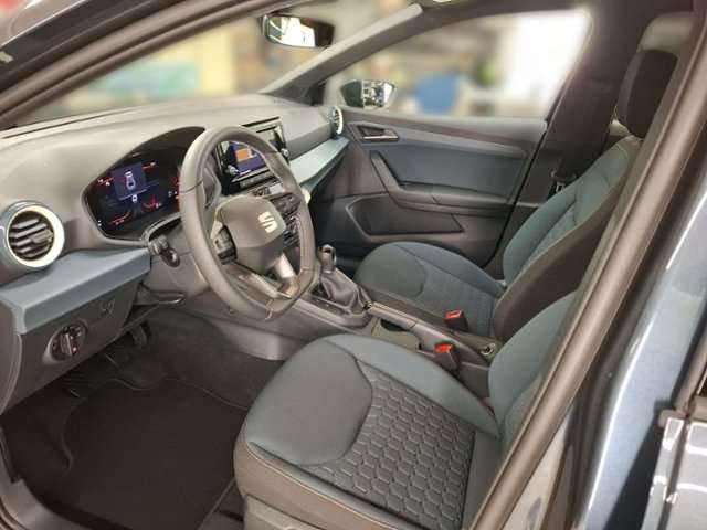 Fahrzeugbild eines SEAT Ibiza