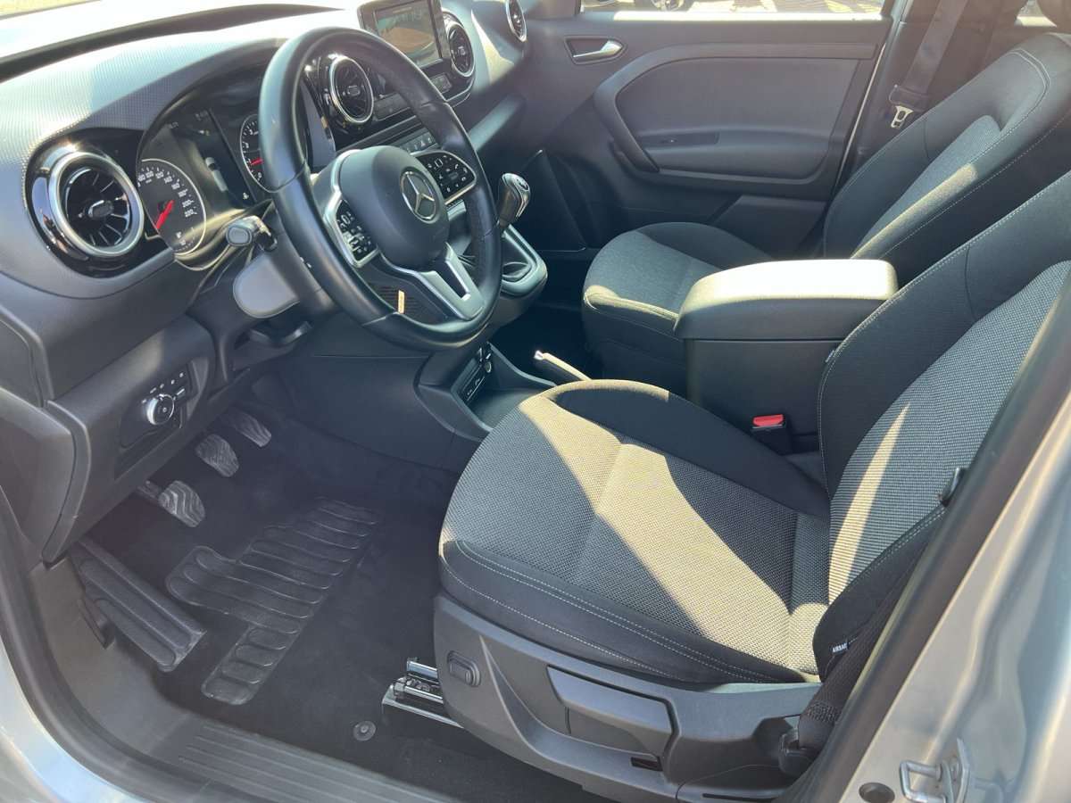 Fahrzeugbild eines Mercedes-Benz Citan