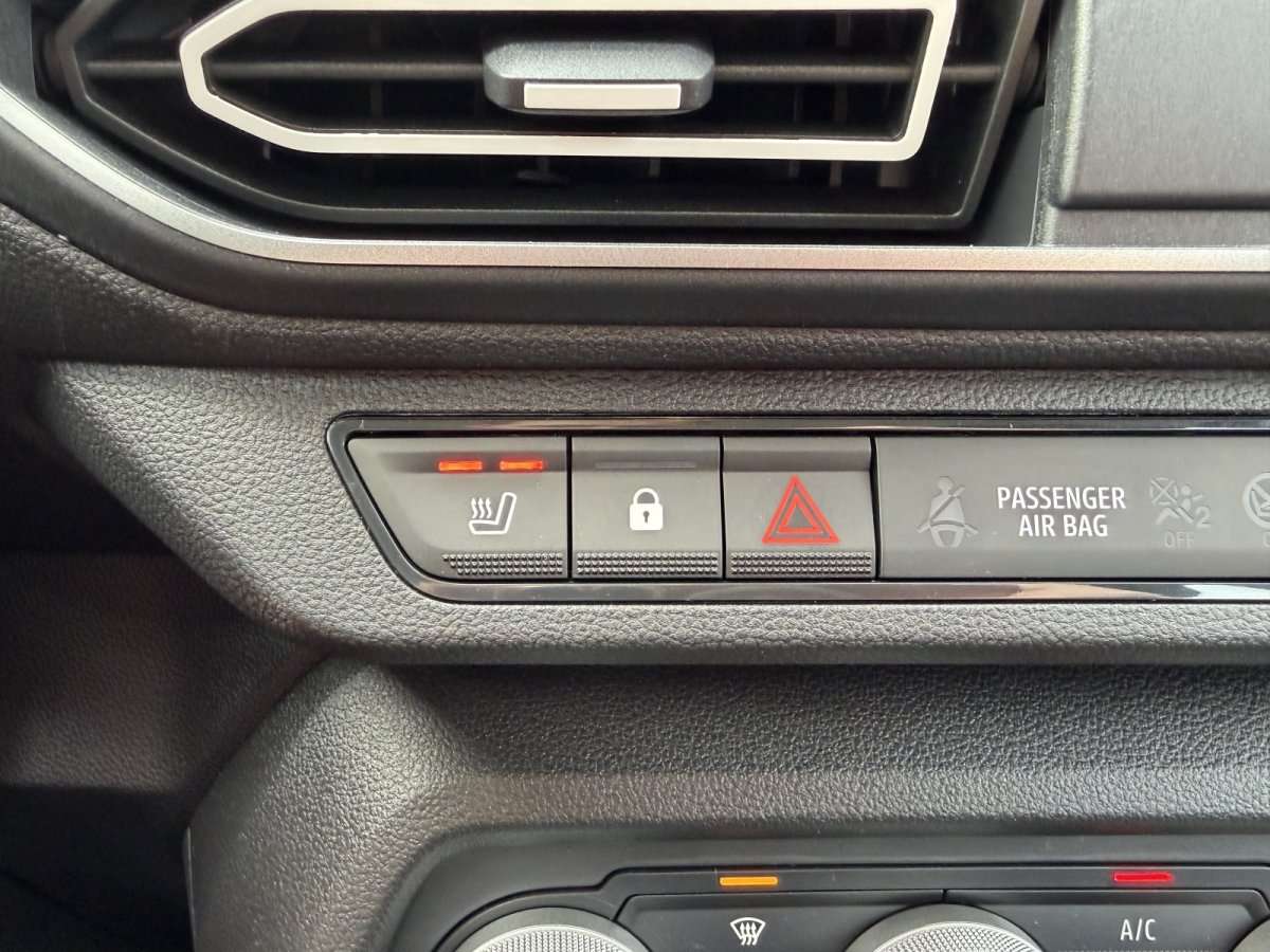 Fahrzeugbild eines Dacia Sandero