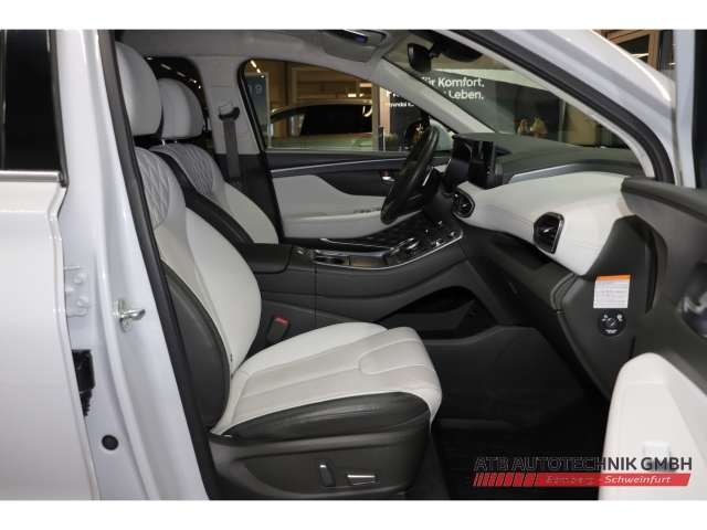 Fahrzeugbild eines Hyundai Santa Fe