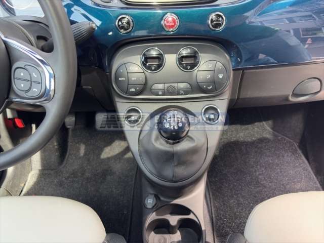 Fahrzeugbild eines Fiat 500