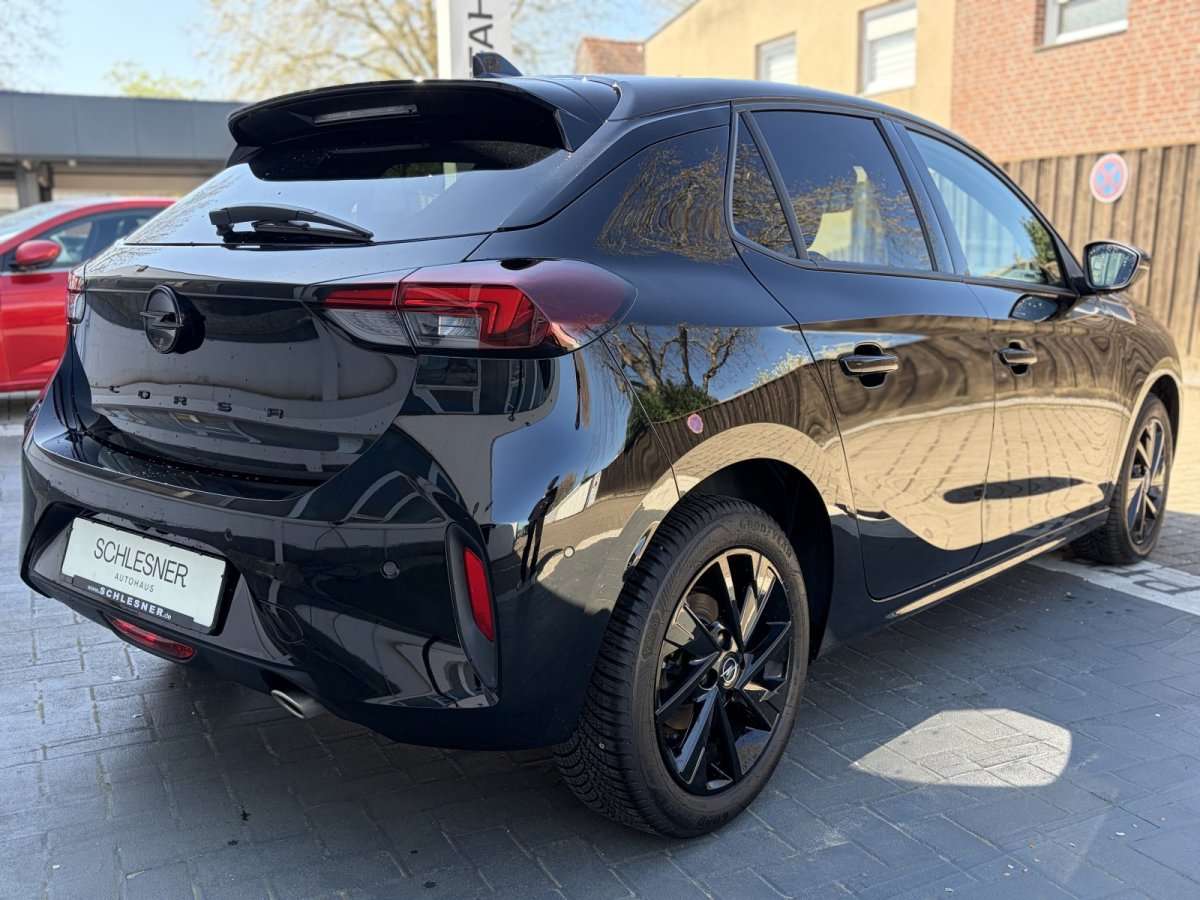 Fahrzeugbild eines Opel Corsa