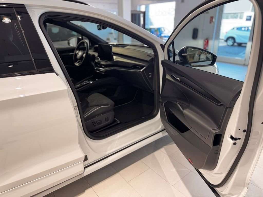 Fahrzeugbild eines Skoda ENYAQ