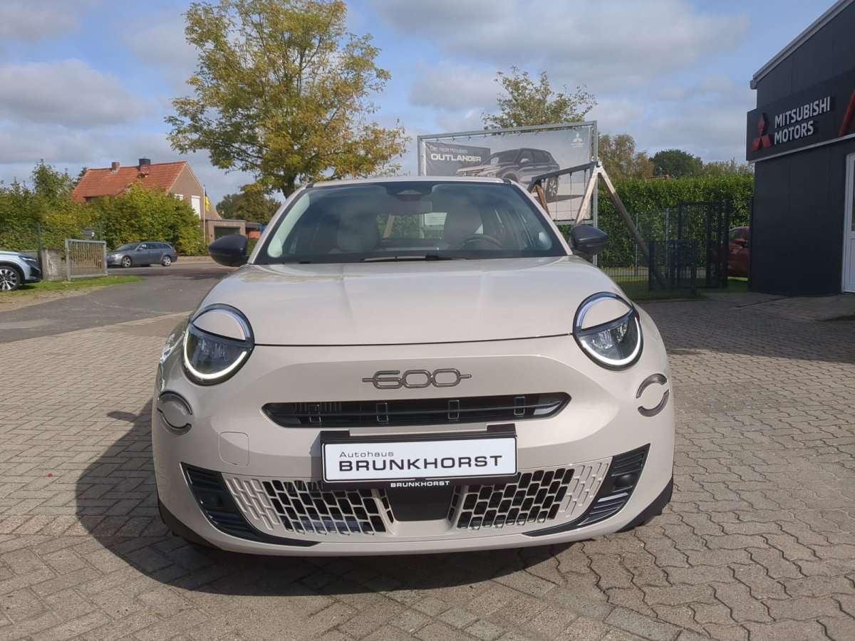 Fahrzeugbild eines Fiat 600