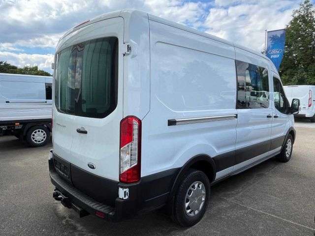 Fahrzeugbild eines Ford Transit