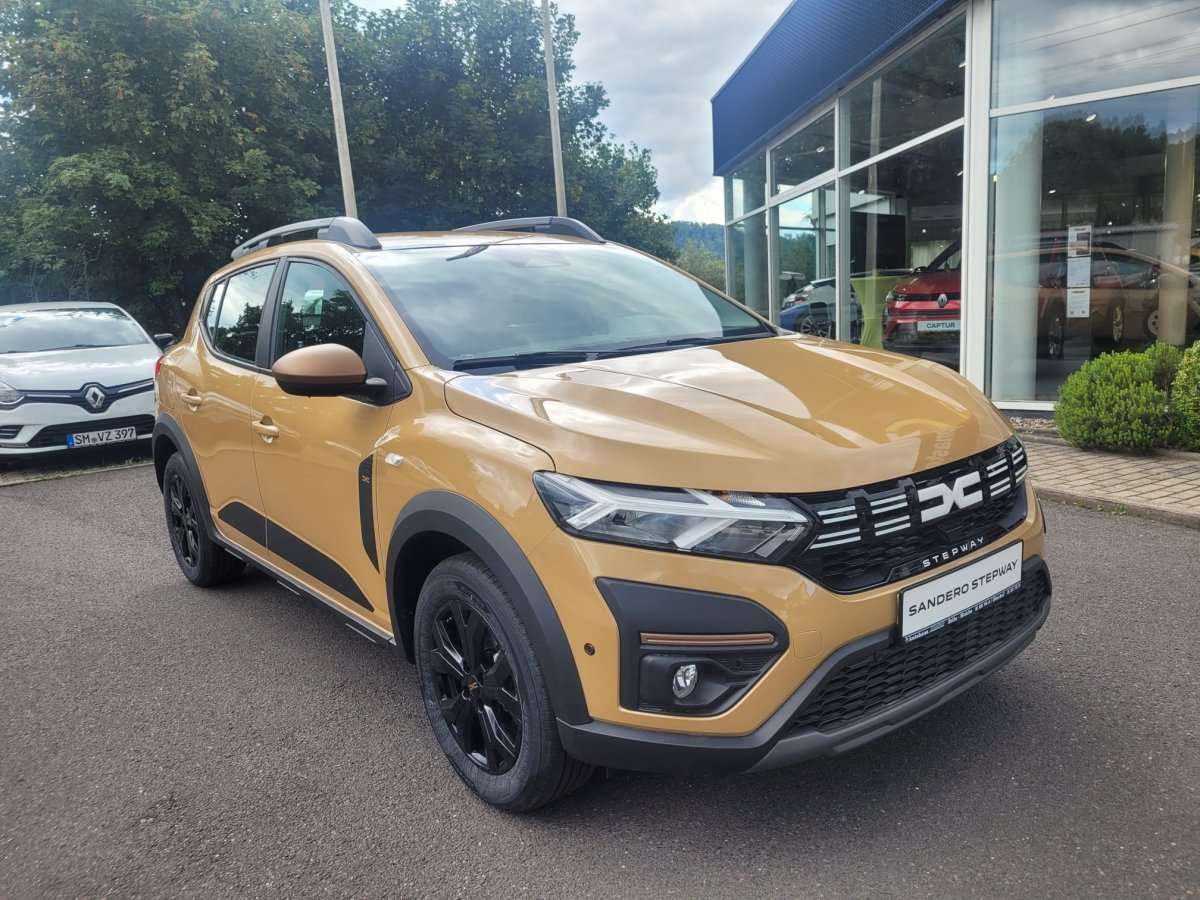 Fahrzeugbild eines Dacia Sandero