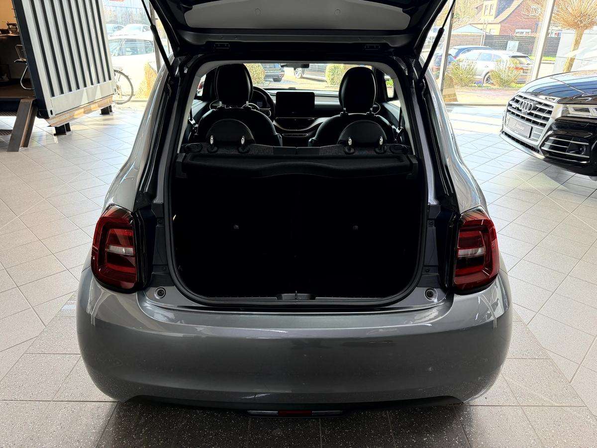 Fahrzeugbild eines Fiat 500