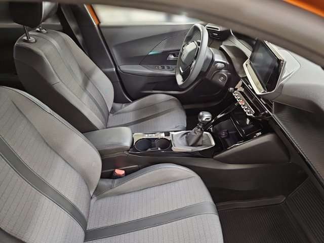 Fahrzeugbild eines Peugeot 2008