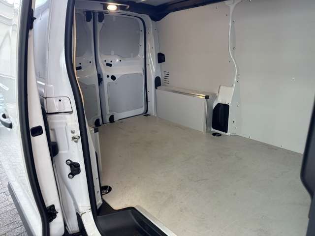 Fahrzeugbild eines Opel Vivaro