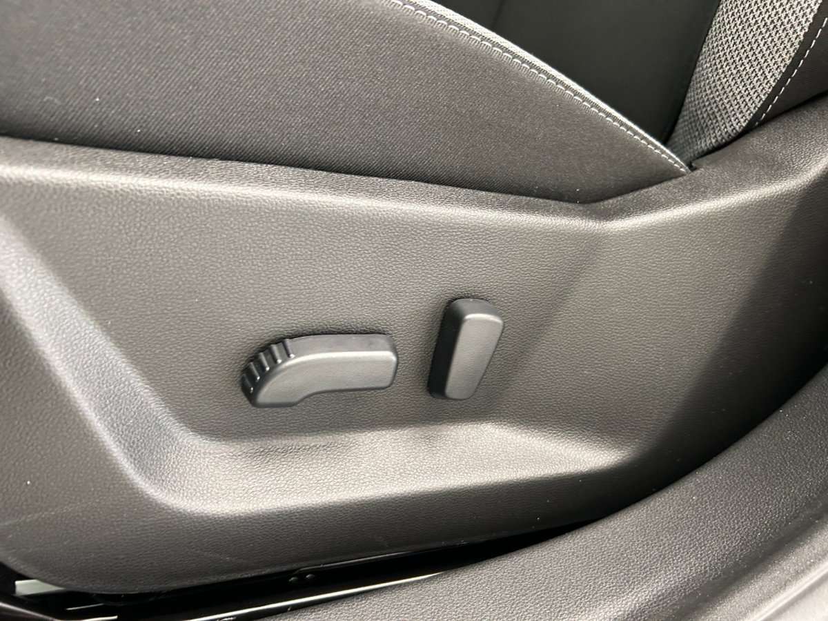 Fahrzeugbild eines Dacia Bigster
