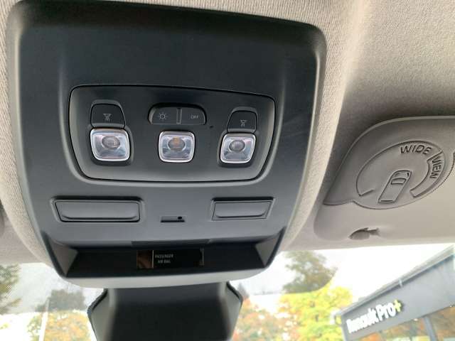 Fahrzeugbild eines Renault Trafic