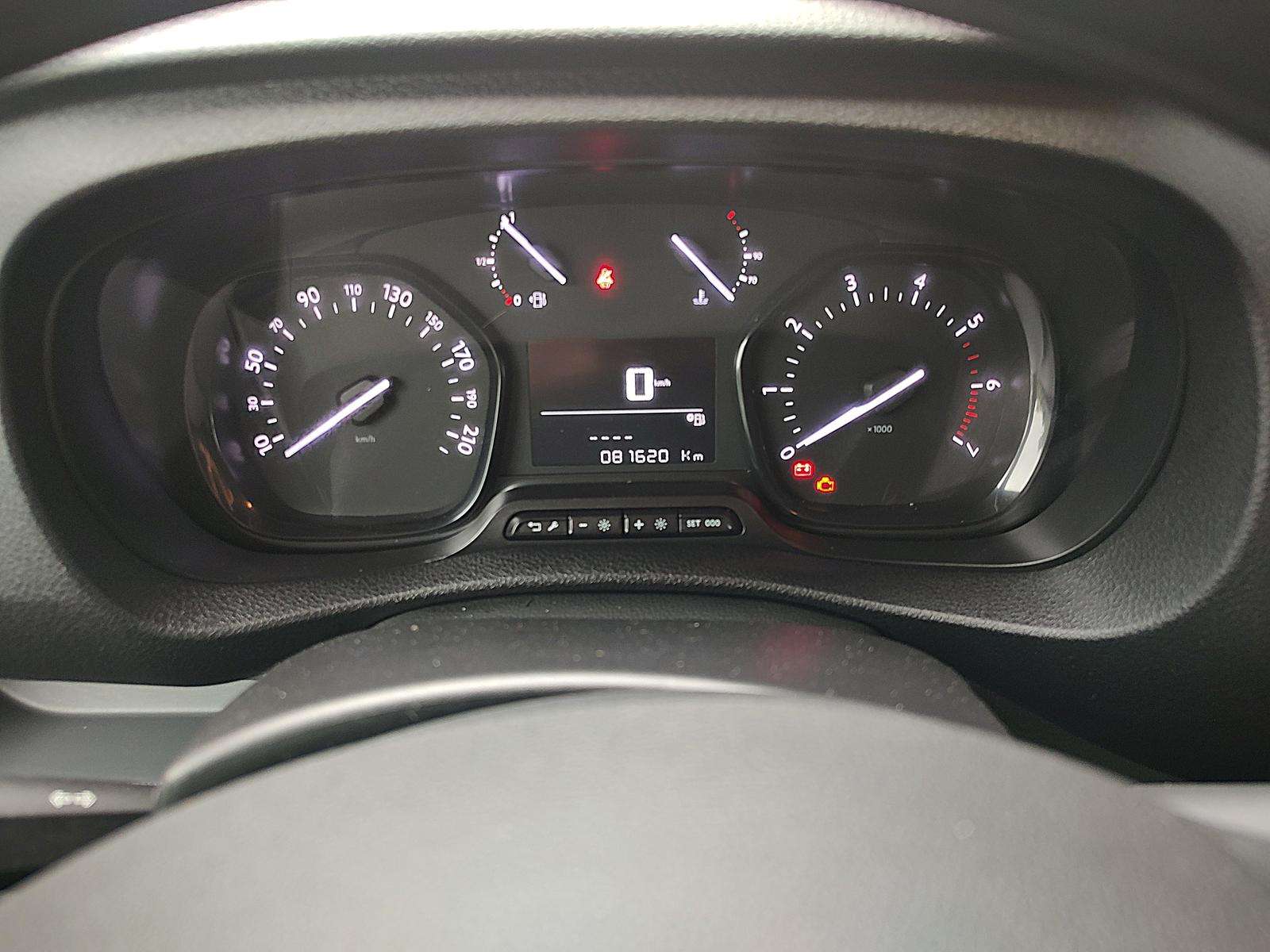 Fahrzeugbild eines Opel Vivaro