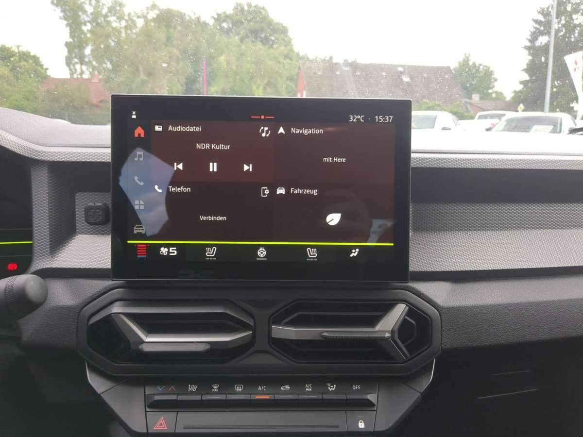 Fahrzeugbild eines Dacia Duster