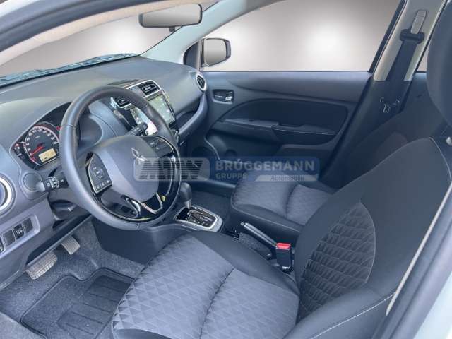 Fahrzeugbild eines Mitsubishi Space Star