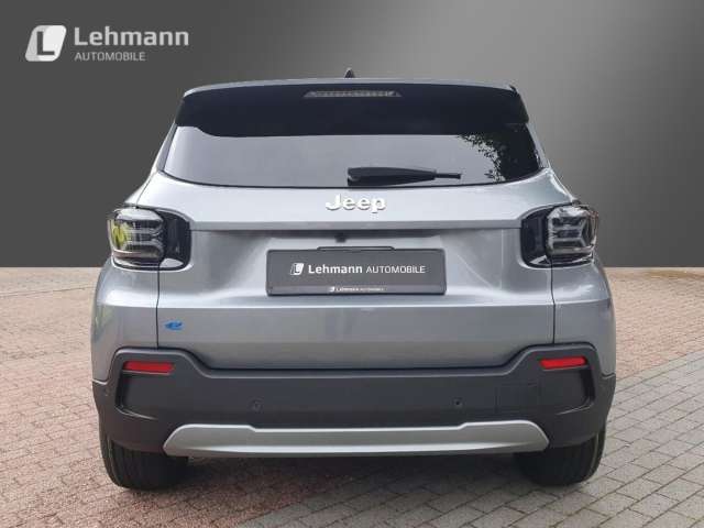 Fahrzeugbild eines Jeep Avenger