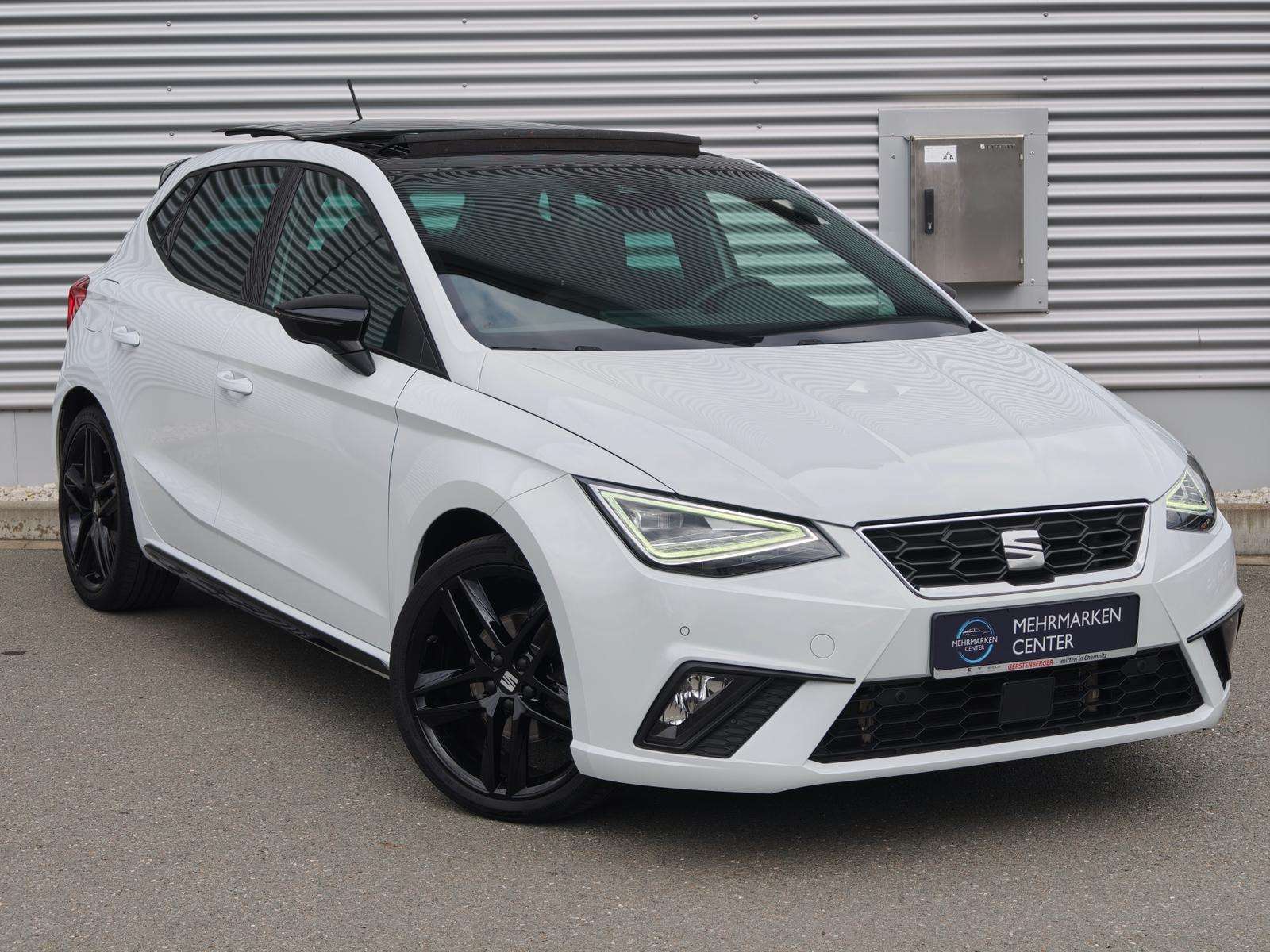 Fahrzeugbild eines SEAT Ibiza