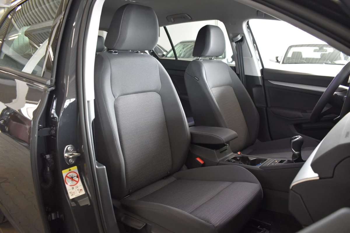 Fahrzeugbild eines Volkswagen Golf