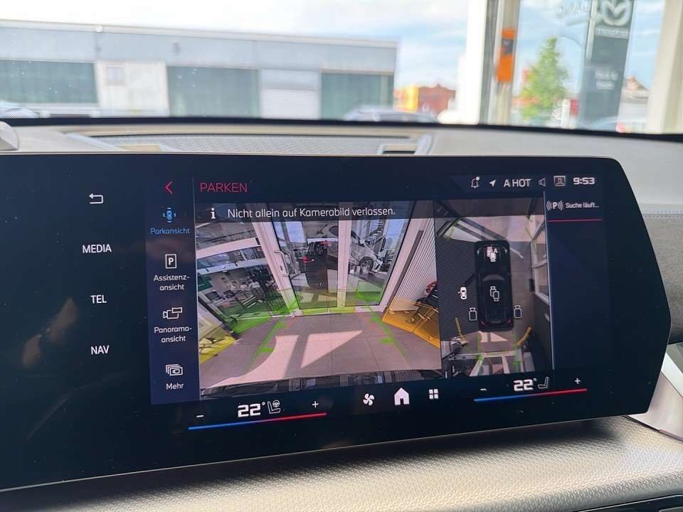 Fahrzeugbild eines BMW X1