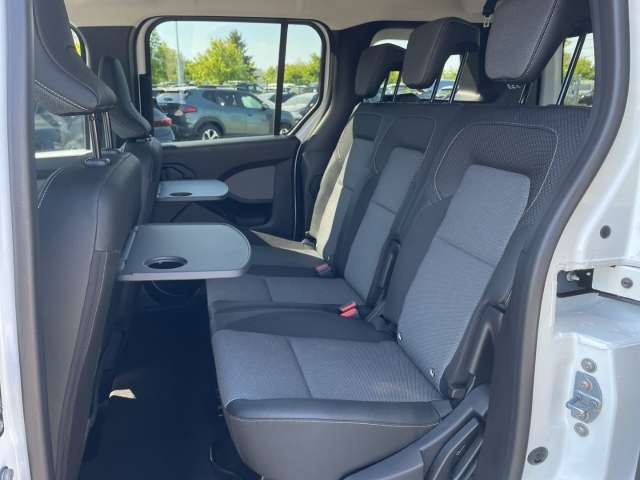 Fahrzeugbild eines Renault Kangoo E-TECH