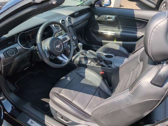 Fahrzeugbild eines Ford Mustang