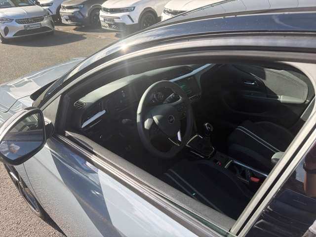 Fahrzeugbild eines Opel Corsa