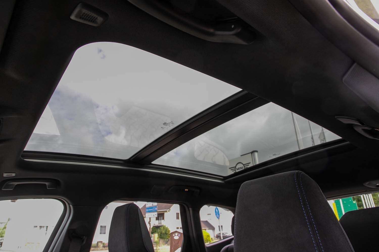 Fahrzeugbild eines BMW X1