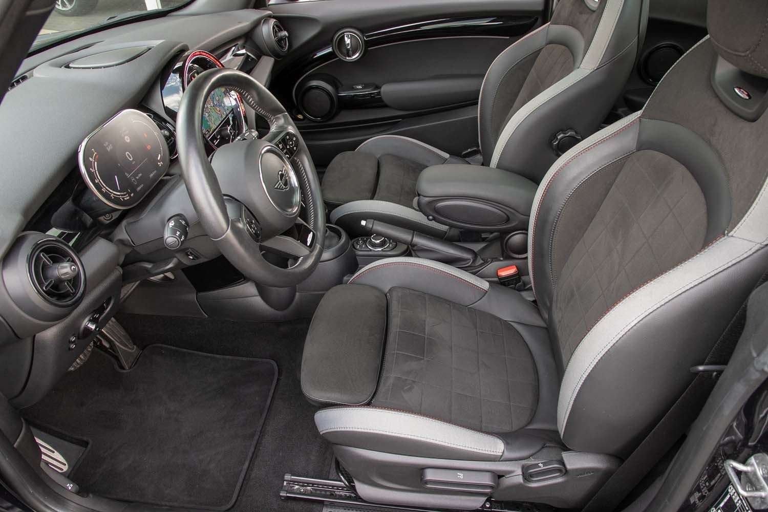 Fahrzeugbild eines MINI COOPER