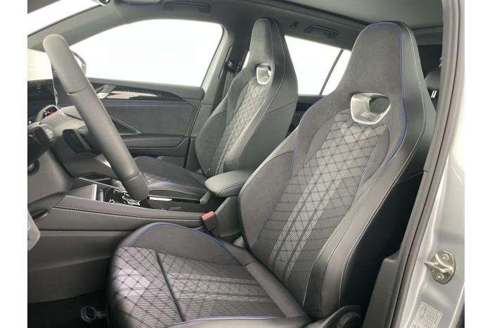 Fahrzeugbild eines Volkswagen Tayron