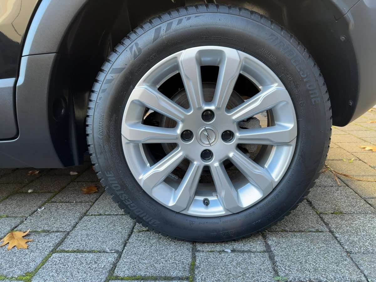 Fahrzeugbild eines Opel Crossland X