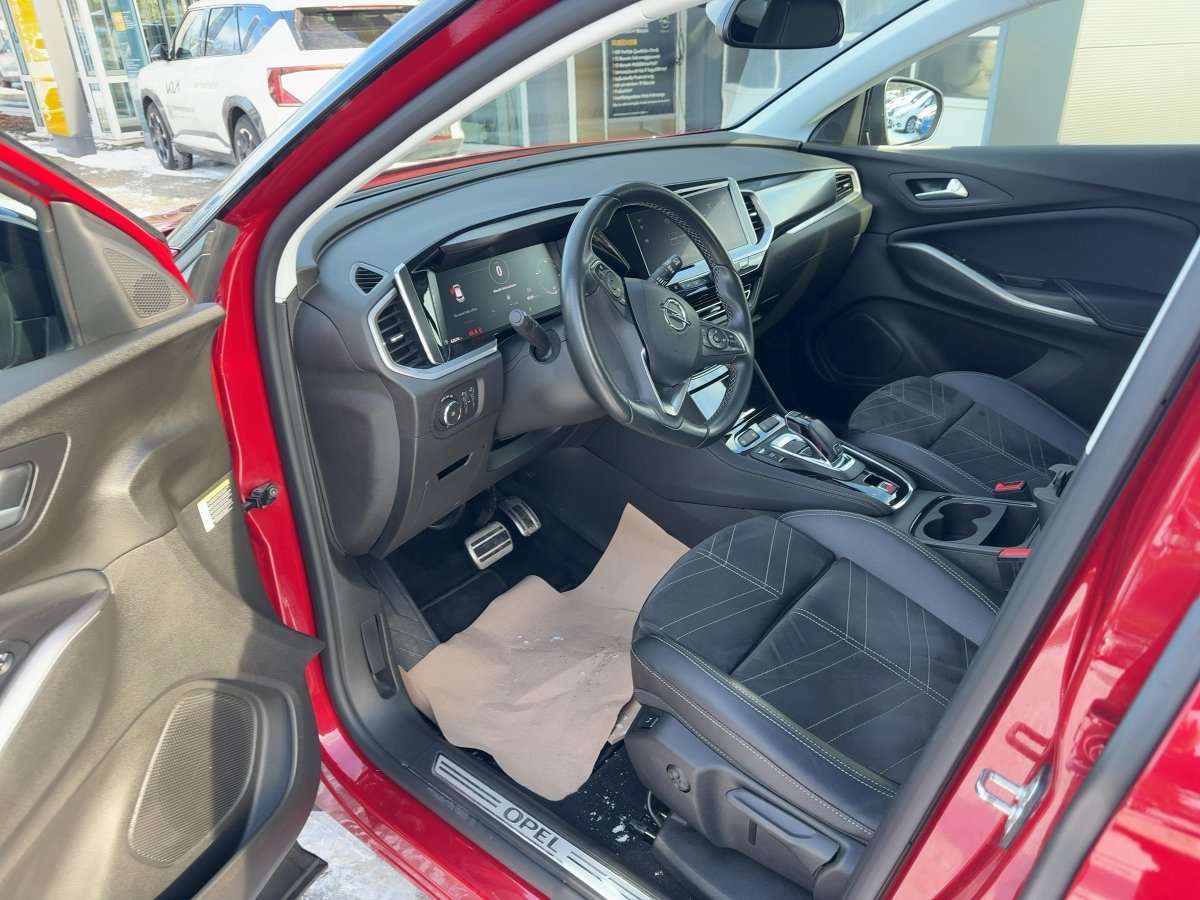 Fahrzeugbild eines Opel Grandland X
