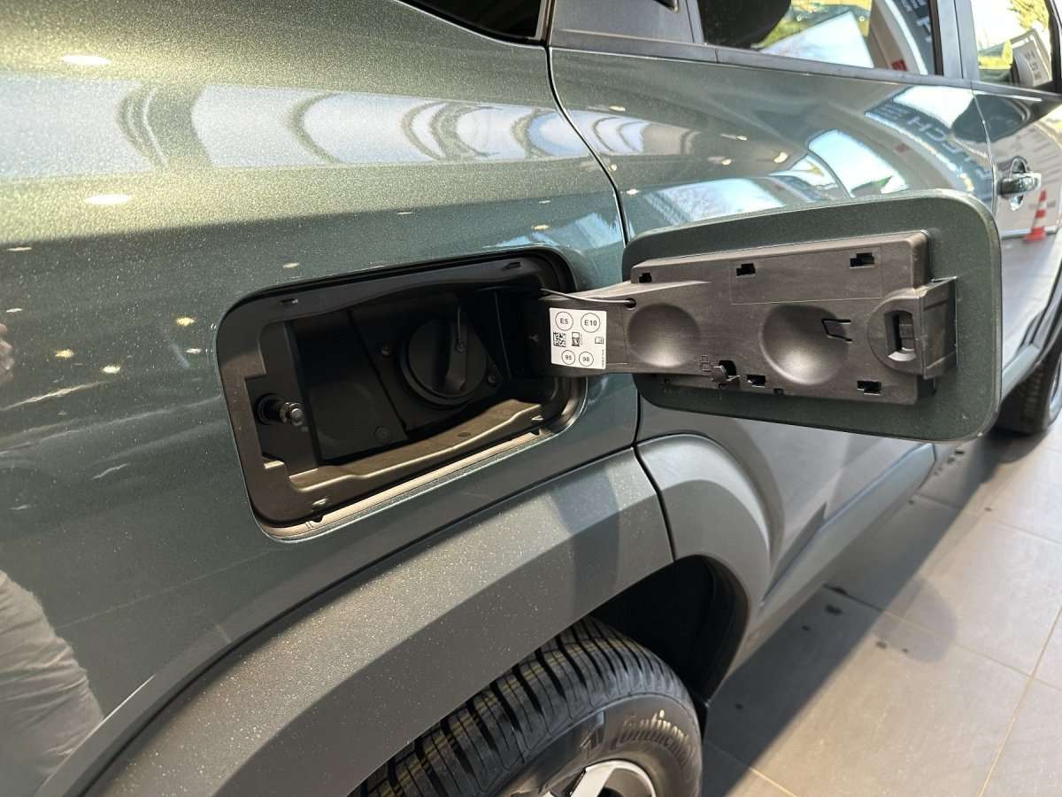Fahrzeugbild eines Dacia Bigster