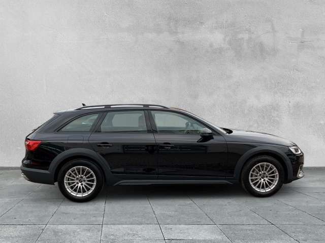 Fahrzeugbild eines Audi A4 allroad quattro