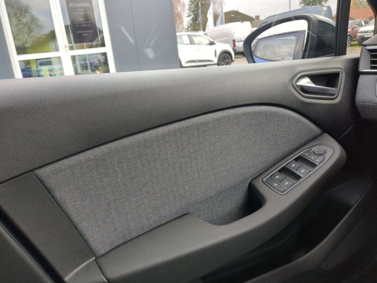 Fahrzeugbild eines Renault Clio