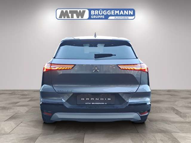 Fahrzeugbild eines Mitsubishi Grandis