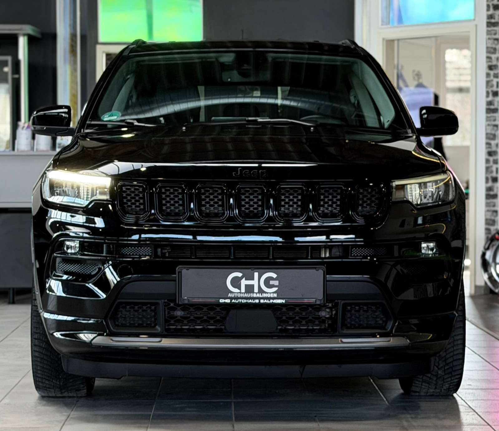 Fahrzeugbild eines Jeep Compass
