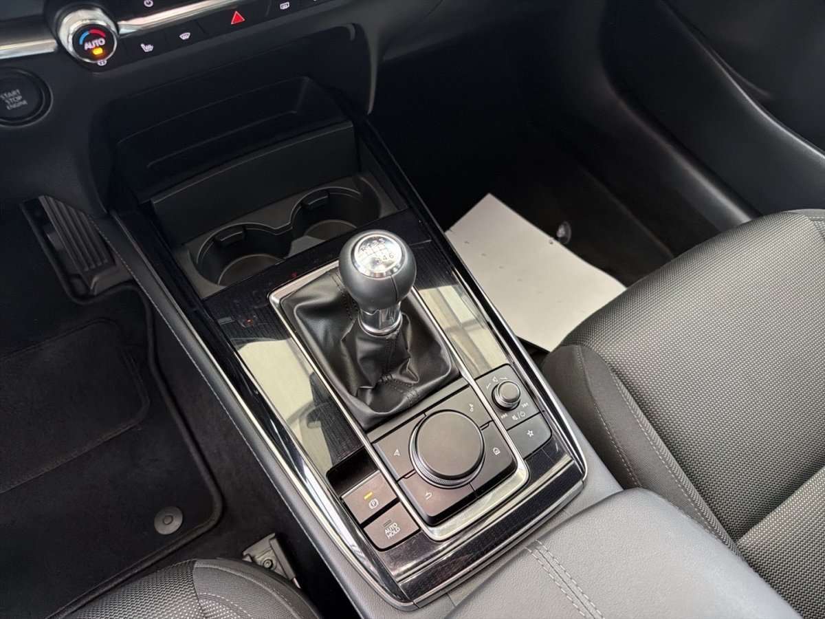 Fahrzeugbild eines Mazda CX-30