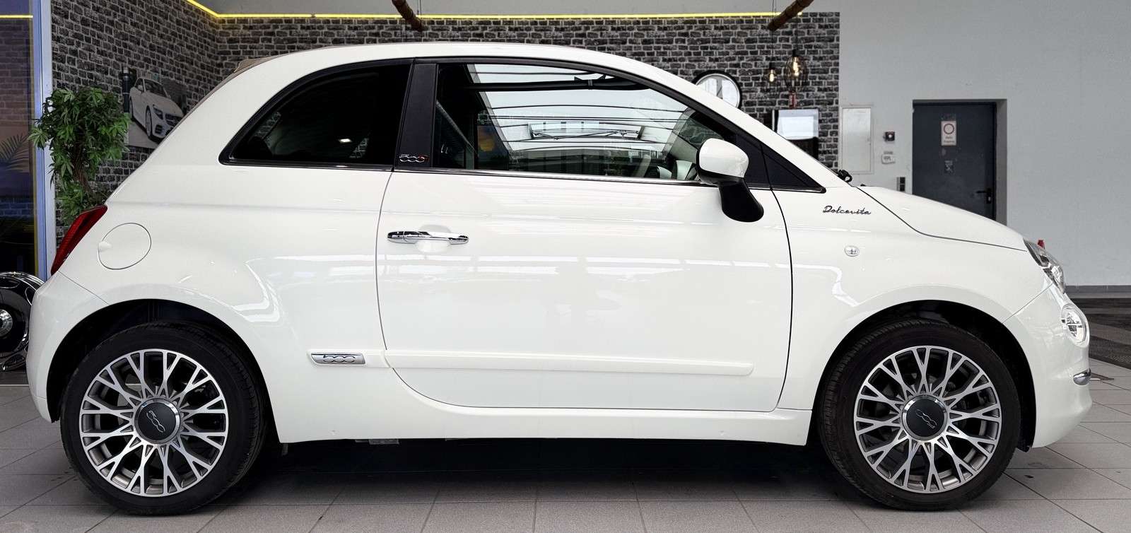 Fahrzeugbild eines Fiat 500