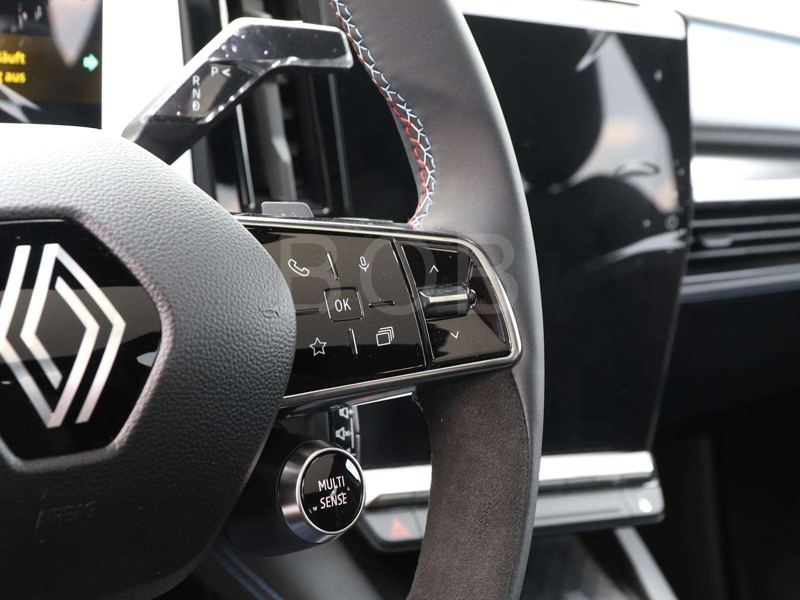 Fahrzeugbild eines Renault Scenic E-TECH