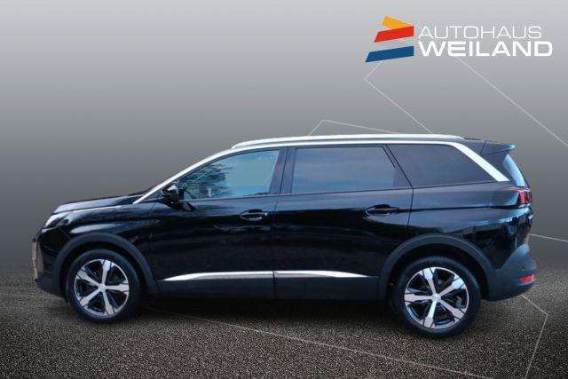 Fahrzeugbild eines Peugeot 5008