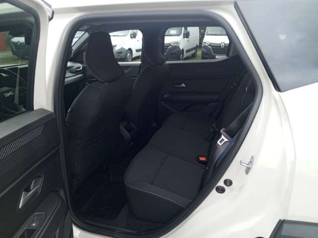 Fahrzeugbild eines Dacia Duster