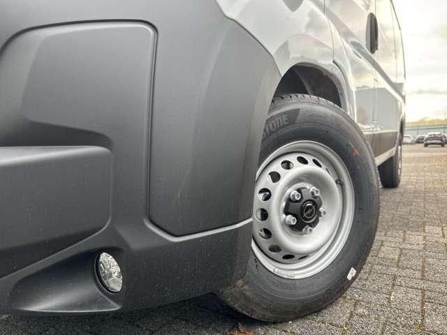 Fahrzeugbild eines Opel Movano