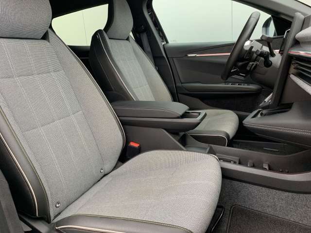 Fahrzeugbild eines Renault Megane E-TECH