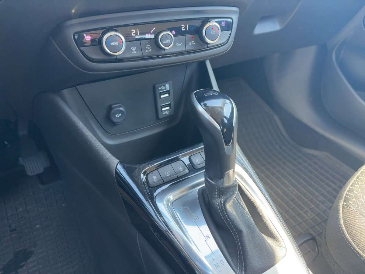 Fahrzeugbild eines Opel Crossland X