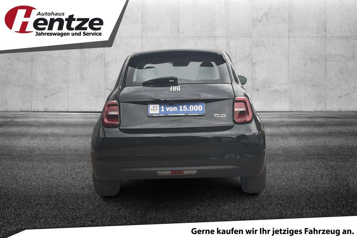 Fahrzeugbild eines Fiat 500