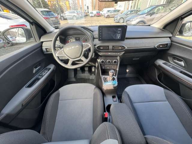 Fahrzeugbild eines Dacia Jogger