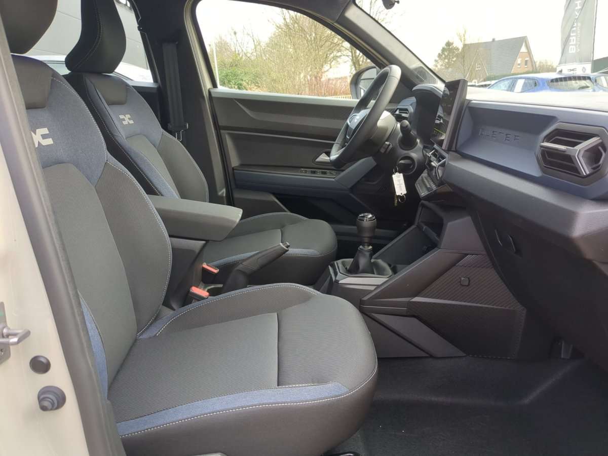 Fahrzeugbild eines Dacia Duster