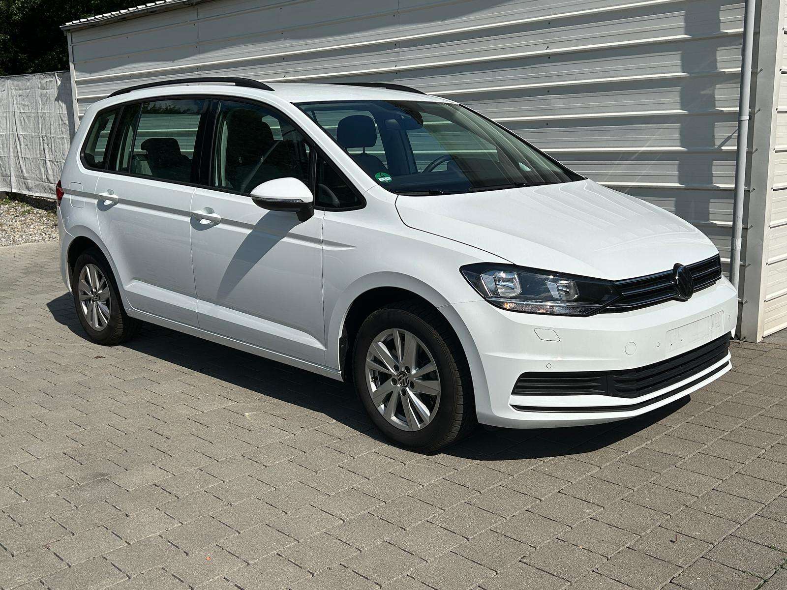 Fahrzeugbild eines Volkswagen Touran